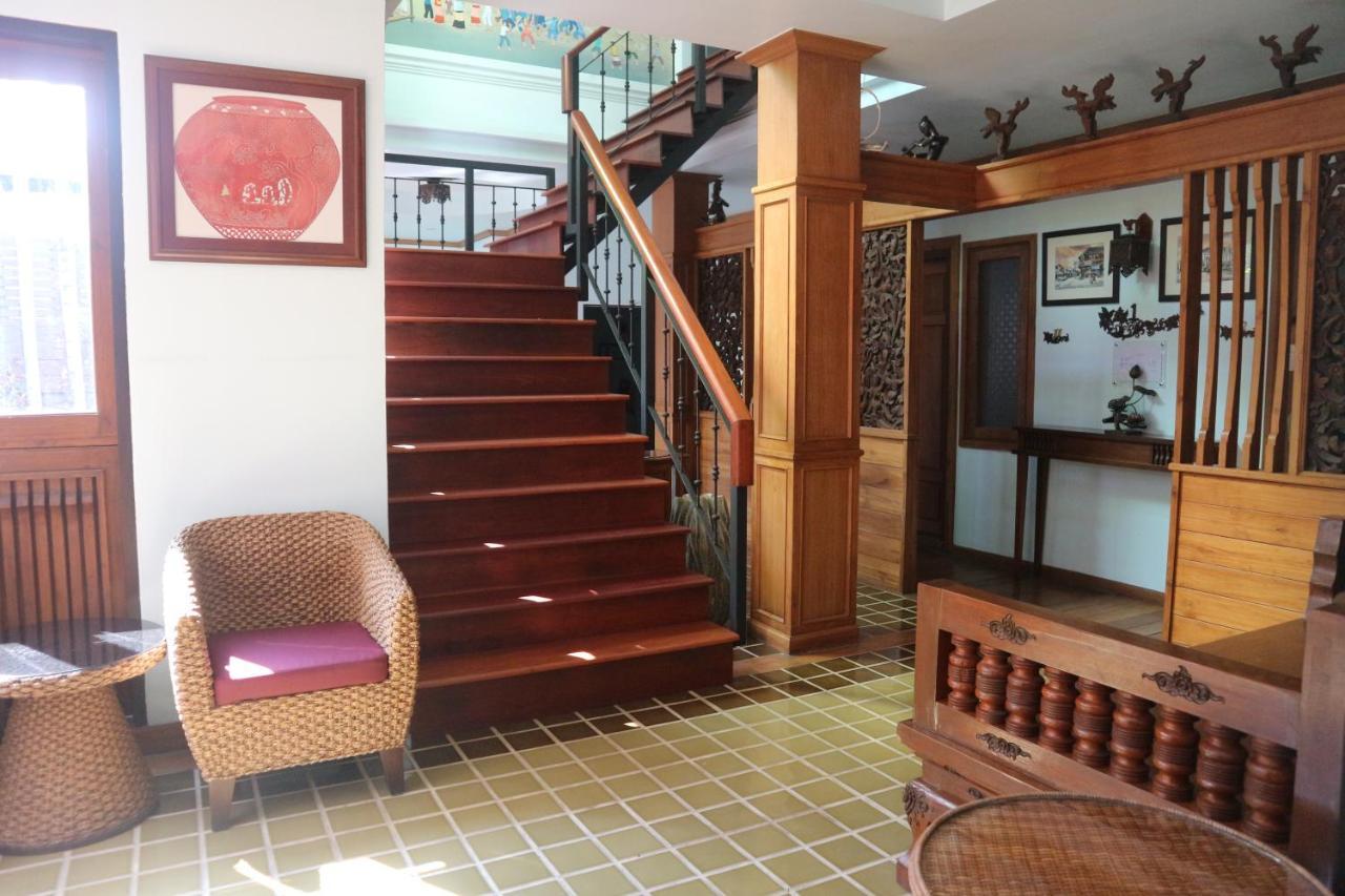 Hotel Rich Lanna House Chiang Mai Esterno foto