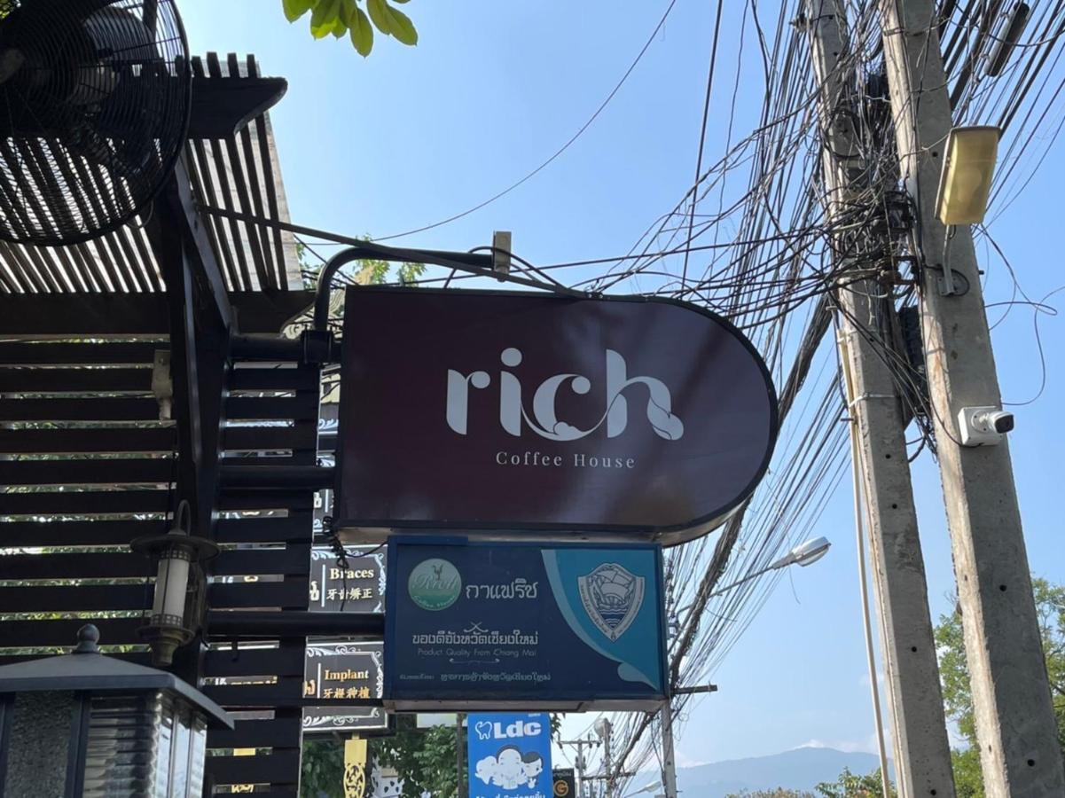 Hotel Rich Lanna House Chiang Mai Esterno foto