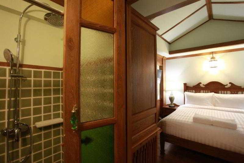 Hotel Rich Lanna House Chiang Mai Esterno foto